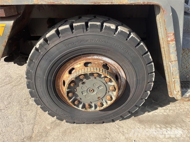 Terberg RT222 4x4 4X4 Spotter Truck Terminālie traktori