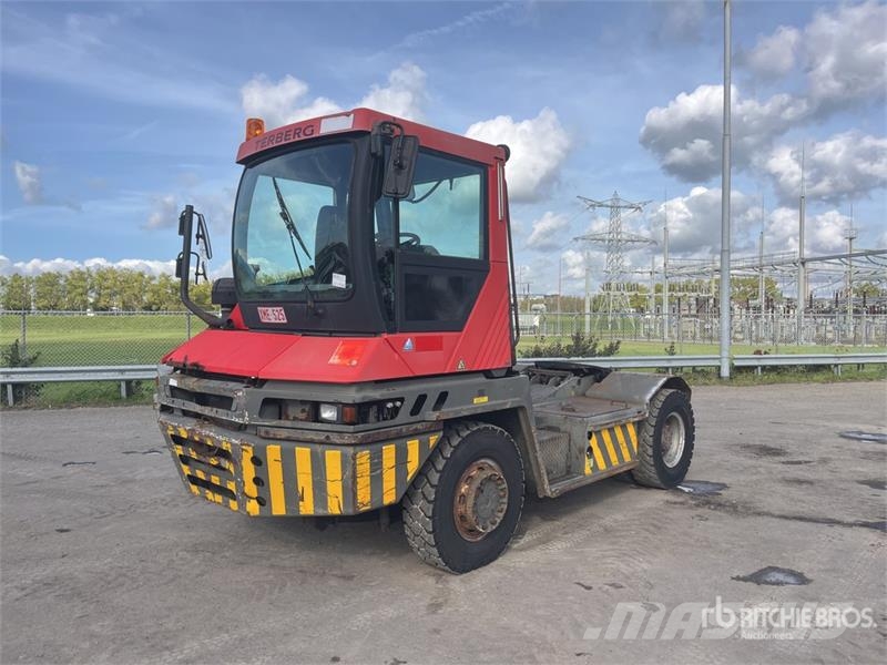 Terberg RT222 4x4 4X4 Spotter Truck Terminālie traktori