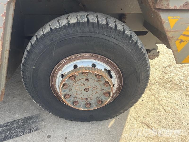 Terberg RT222 4x4 Spotter Truck Terminalni tegljači