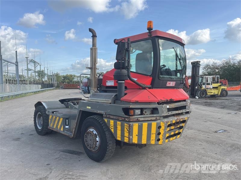 Terberg RT222 4x4 Spotter Truck Terminalni tegljači