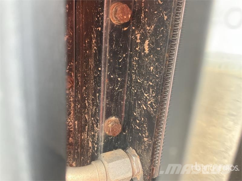 Terex 3 ton 4x4 Swivel Dumper Ne cestni demperji