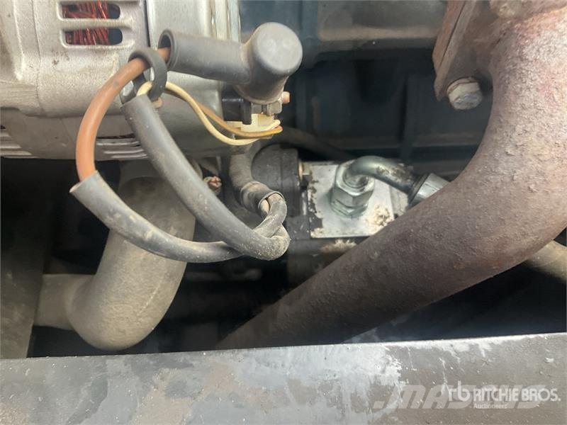 Terex 3 ton 4x4 Swivel Dumper Mini pašizgāzēji
