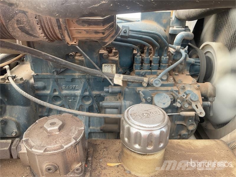 Terex 3 ton 4x4 Swivel Dumper Ne cestni demperji