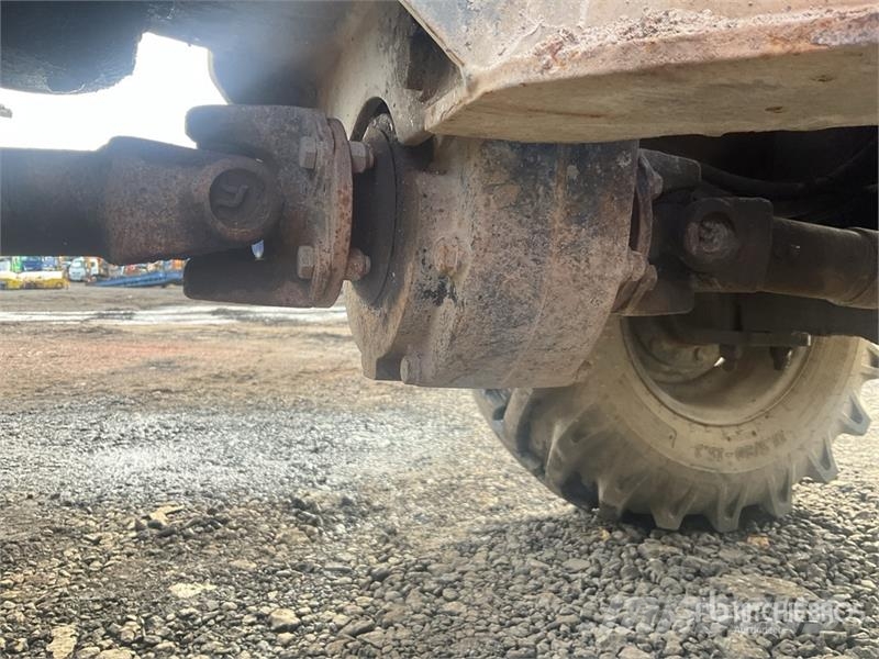 Terex 3 ton 4x4 Swivel Dumper Mini pašizgāzēji