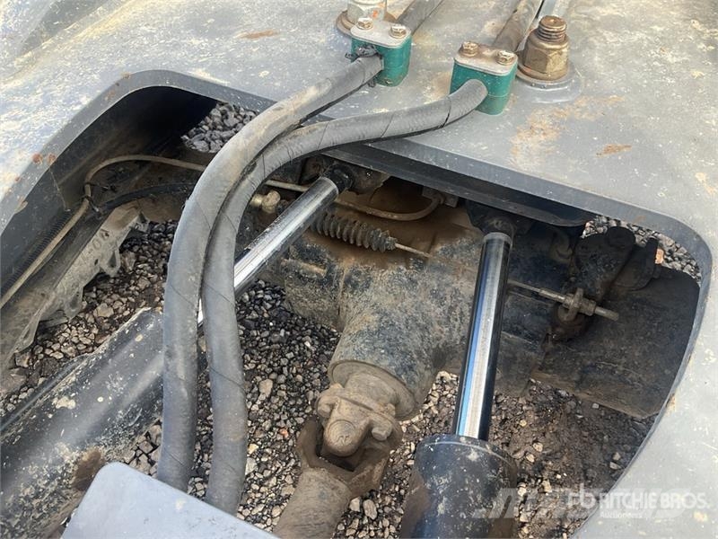 Terex 3 ton 4x4 Swivel Dumper Mini pašizgāzēji