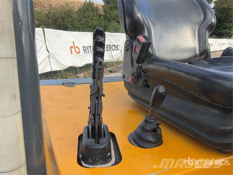 Terex 3 ton 4x4 Swivel Dumper Minitractor de teren