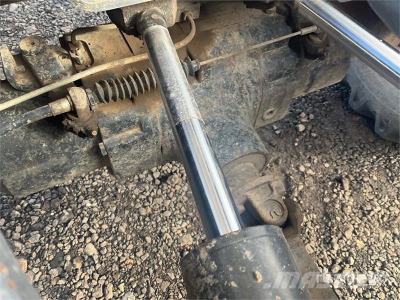 Terex 3 ton 4x4 Swivel Dumper Mini pašizgāzēji