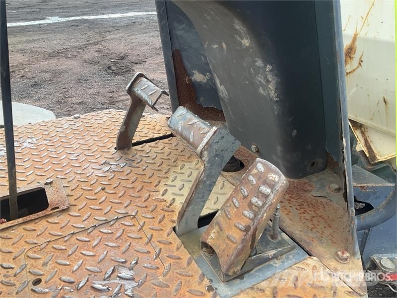 Terex 3 ton 4x4 Swivel Dumper Mini pašizgāzēji