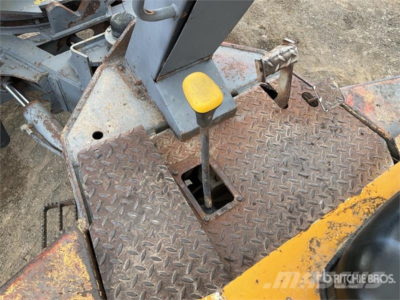 Terex 6005CSFLLA 6 ton 4x4 Swivel Dumper عربات نقل قلابة للمواقع