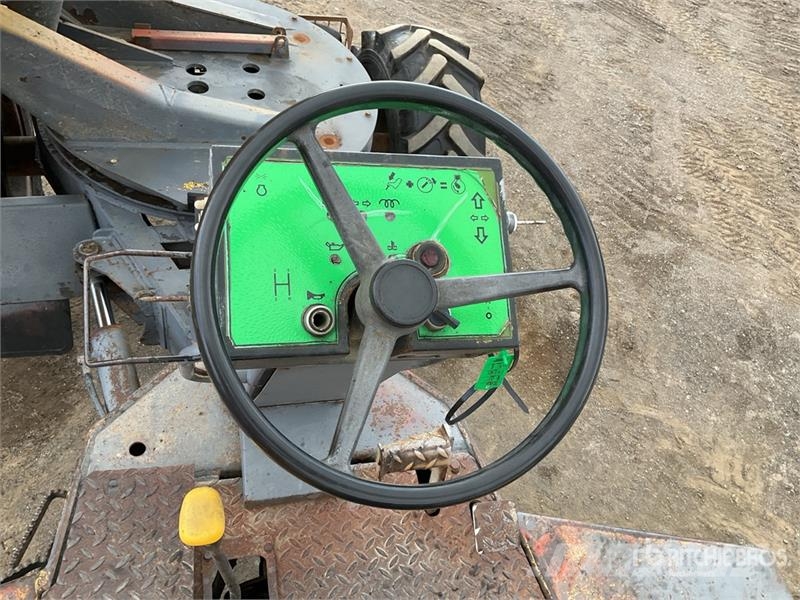 Terex 6005CSFLLA 6 ton 4x4 Swivel Dumper عربات نقل قلابة للمواقع
