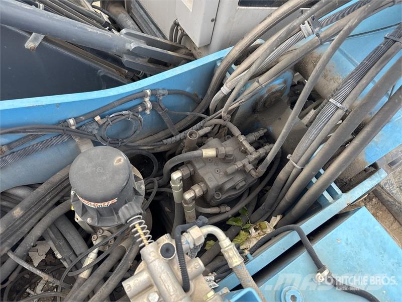 Terex Fuchs MHL320 Pelle De Manutention Wheel Material Handler معدات البناء - غير ذلك