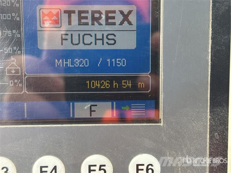 Terex Fuchs MHL320 Pelle De Manutention Wheel Material Handler معدات البناء - غير ذلك