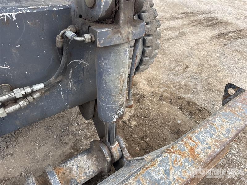 Terex Fuchs MHL320 Pelle De Manutention Wheel Material Handler معدات البناء - غير ذلك