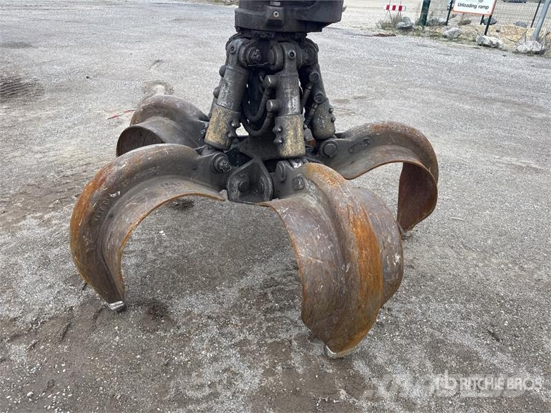 Terex Fuchs MHL320 Pelle De Manutention Wheel Material Handler معدات البناء - غير ذلك
