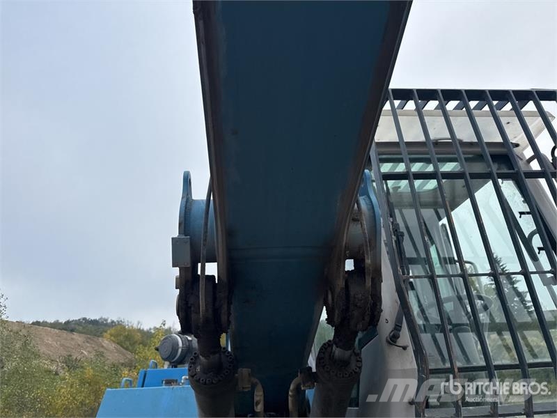 Terex Fuchs MHL320 Pelle De Manutention Wheel Material Handler معدات البناء - غير ذلك