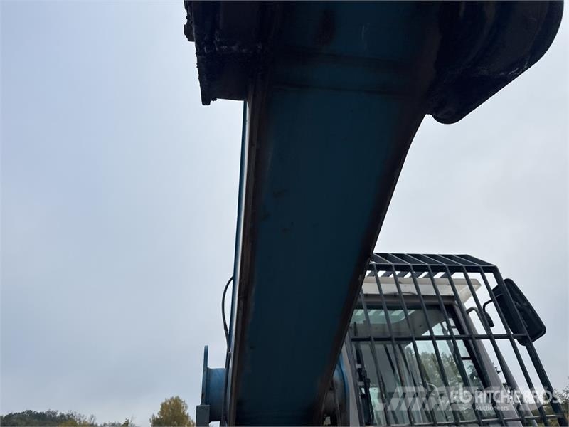 Terex Fuchs MHL320 Pelle De Manutention Wheel Material Handler معدات البناء - غير ذلك
