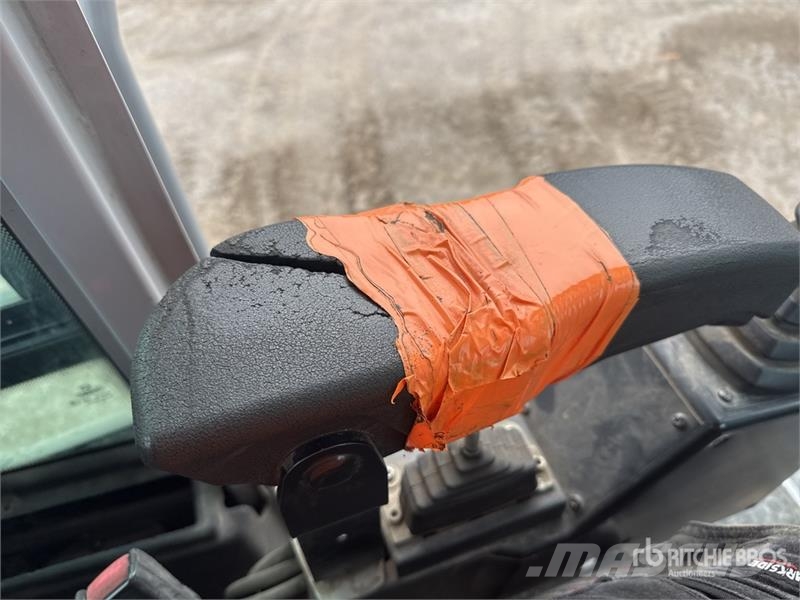 Terex Fuchs MHL320 Pelle De Manutention Wheel Material Handler معدات البناء - غير ذلك