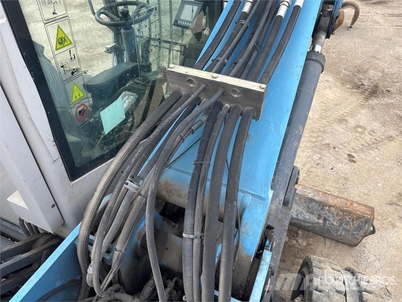 Terex Fuchs MHL320 Pelle De Manutention Wheel Material Handler معدات البناء - غير ذلك