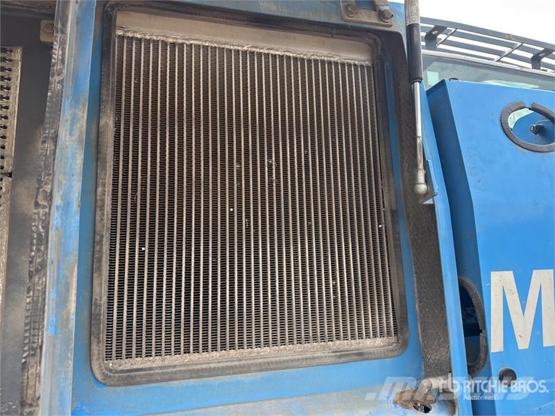 Terex Fuchs MHL320 Pelle De Manutention Wheel Material Handler معدات البناء - غير ذلك