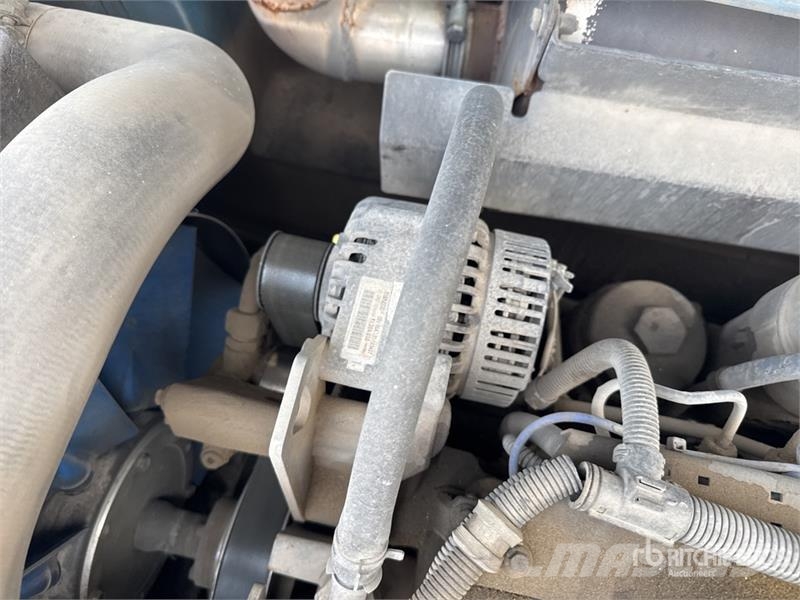 Terex Fuchs MHL320 Pelle De Manutention Wheel Material Handler معدات البناء - غير ذلك