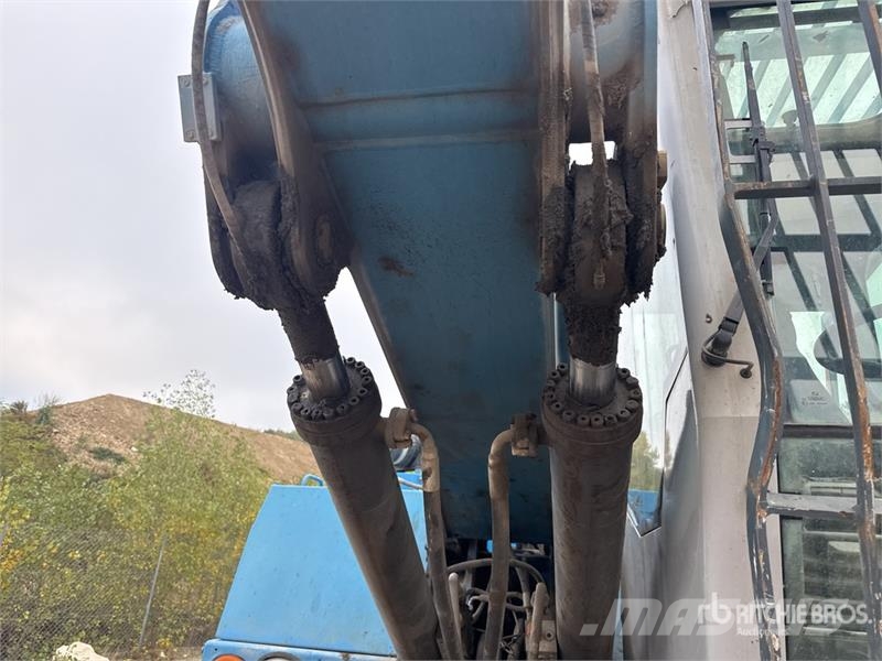 Terex Fuchs MHL320 Pelle De Manutention Wheel Material Handler معدات البناء - غير ذلك