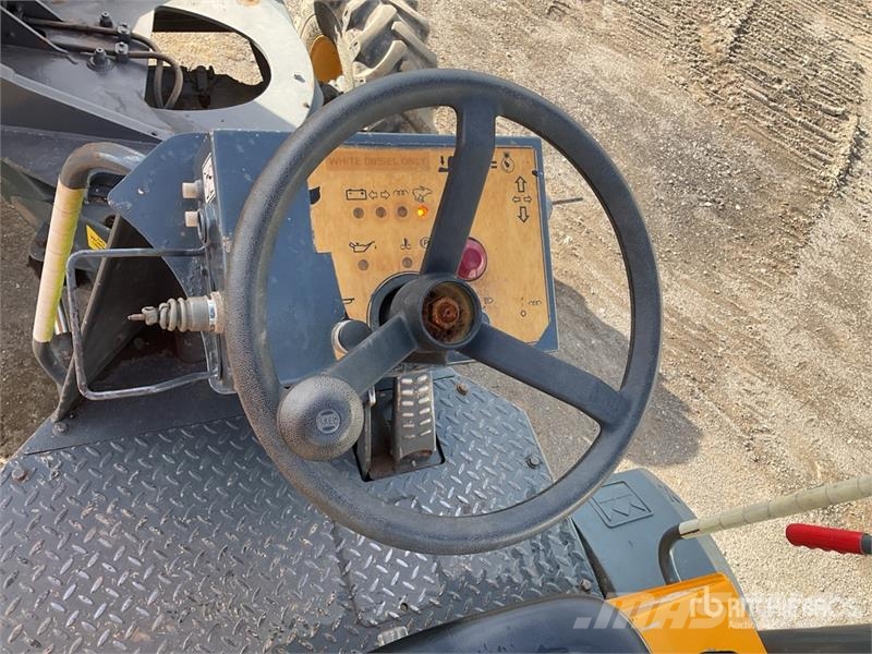 Terex TA3sh 4x4 Swivel Dumper Mini pašizgāzēji