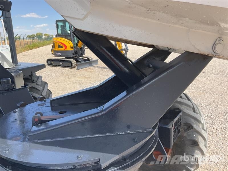 Terex TA65 4x4 Swivel Dumper عربات نقل قلابة للمواقع