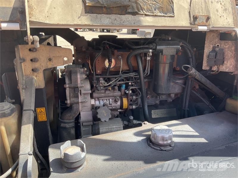 Terex TA65 4x4 Swivel Dumper عربات نقل قلابة للمواقع