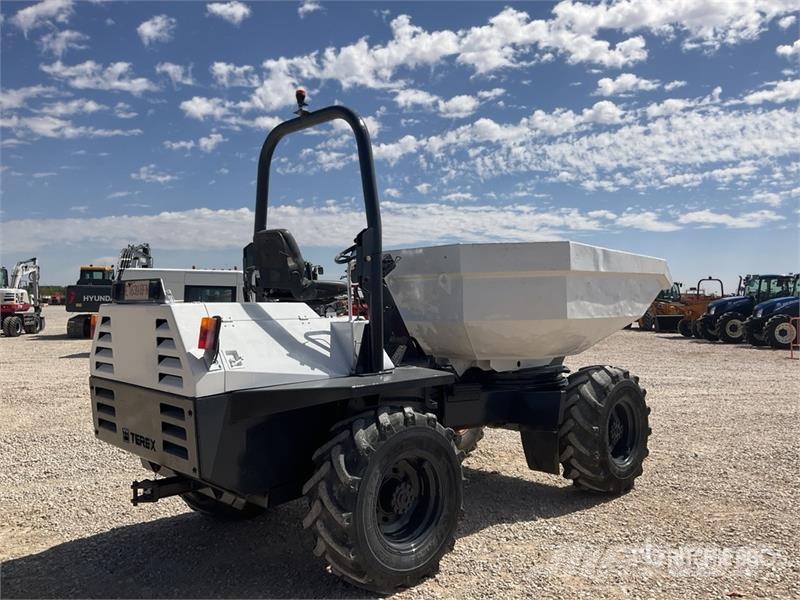 Terex TA65 4x4 Swivel Dumper عربات نقل قلابة للمواقع