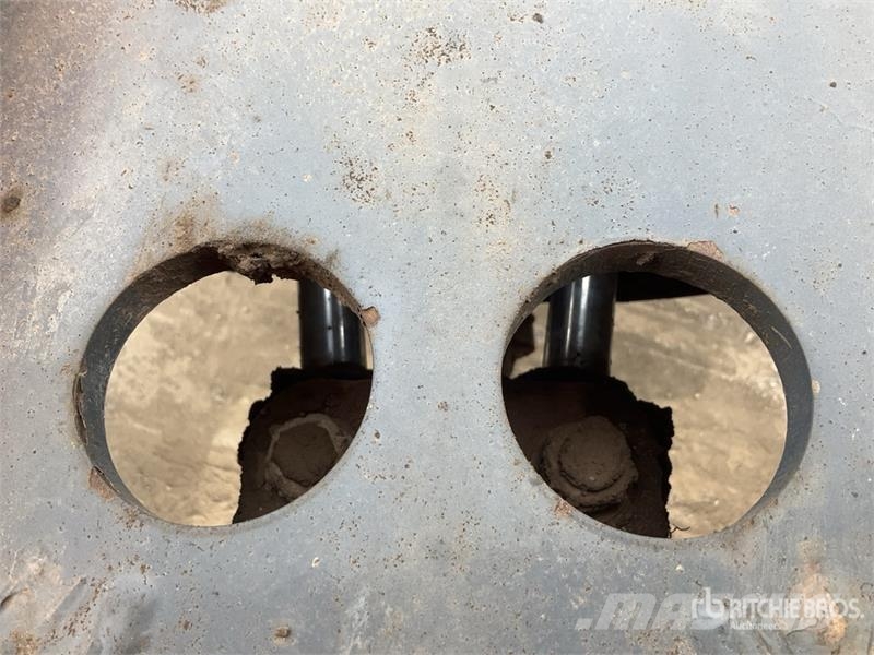 Terex TA6S Stavebné sklápače