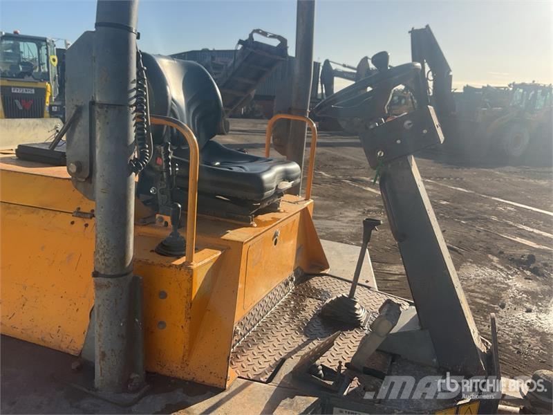 Terex TA6S Ne cestni demperji