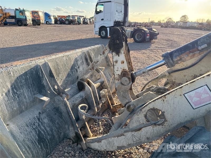 Terex TL120 Фронтальні навантажувачі