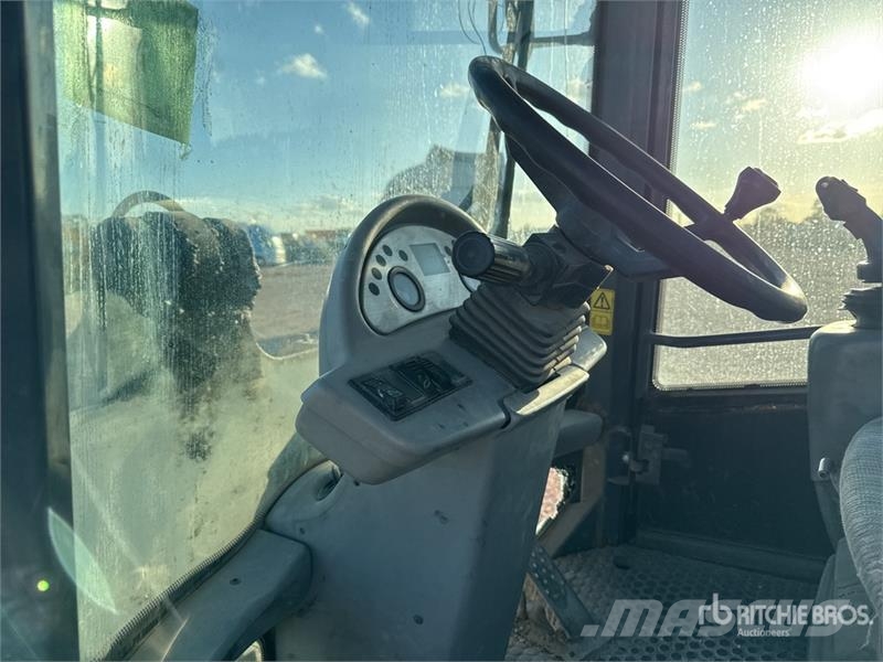 Terex TL120 Фронтальні навантажувачі