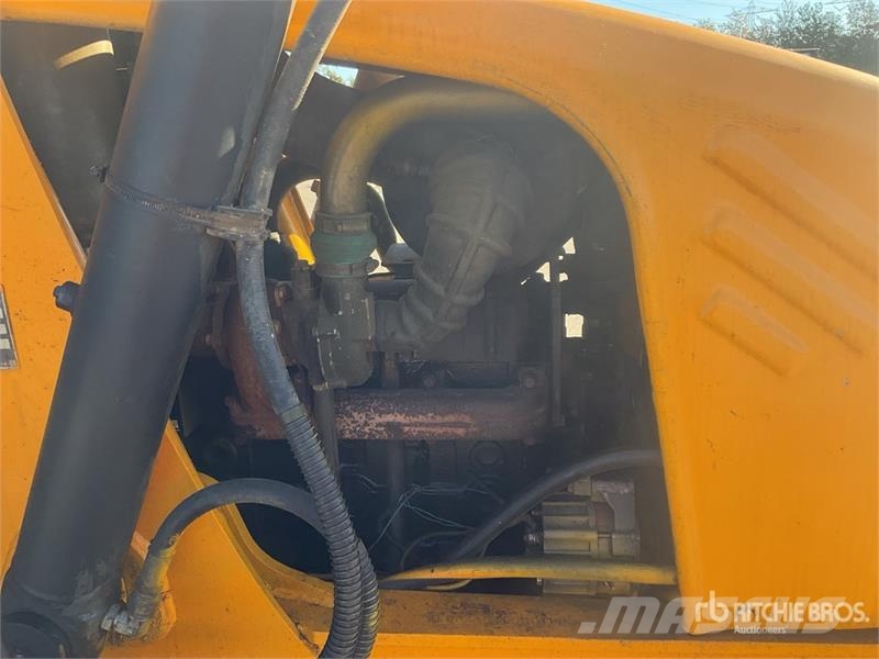 Terex TLB 844 SX4 4x4 Backhoe Loader Rovokopači