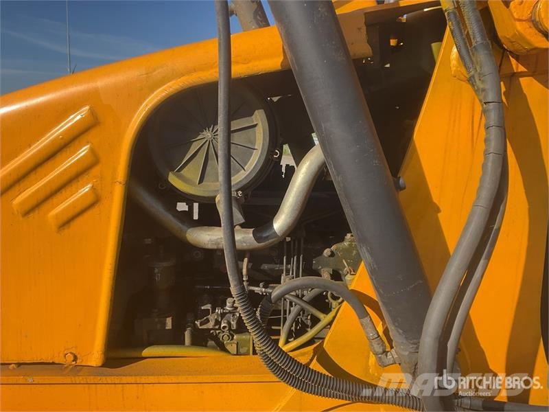 Terex TLB 844 SX4 4x4 Backhoe Loader Rovokopači