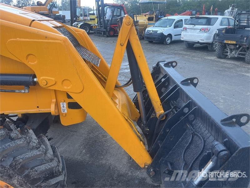 Terex TLB 844 SX4 4x4 Backhoe Loader Ekskavaatorlaadurid