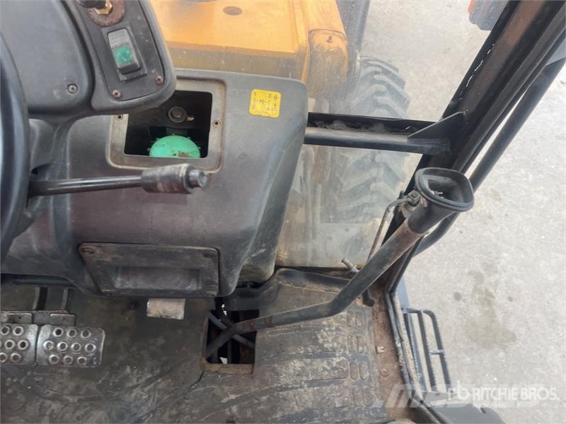 Terex TLB 844 SX4 4x4 Backhoe Loader Ekskavaatorlaadurid