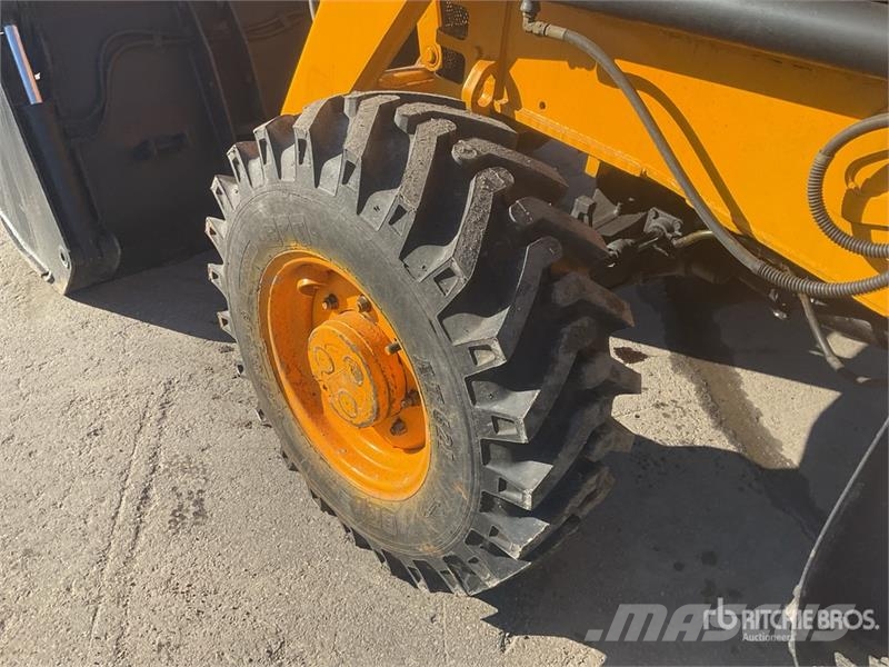 Terex TLB 844SX4 4x4 Backhoe Loader Ekskavatori-iekrāvēji