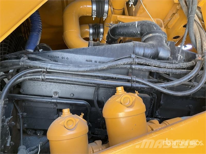 Terex TR100 ساحبات مفصلية