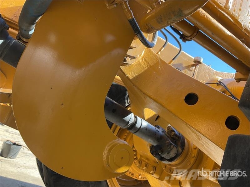 Terex TR100 ساحبات مفصلية
