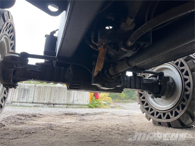 Terex TW110 Pelle De Manutention Wheel Material Handler معدات البناء - غير ذلك