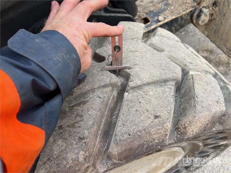 Terex TW110 Pelle De Manutention Wheel Material Handler معدات البناء - غير ذلك