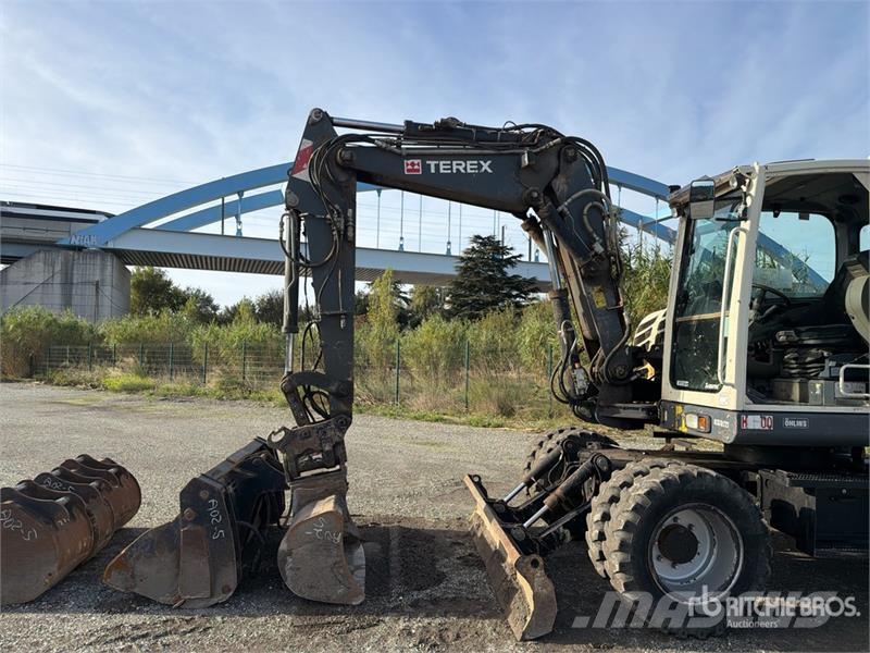 Terex TW85 Pelle À Pneu Wheel Excavator حفارات بعجل
