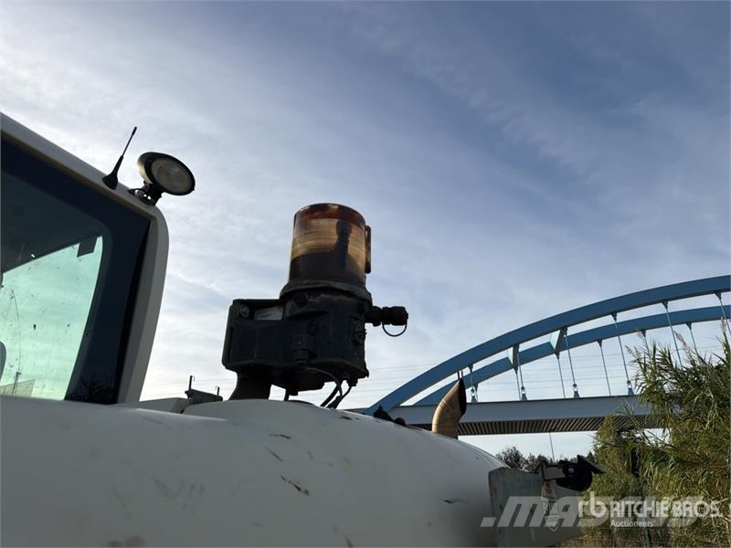 Terex TW85 Pelle À Pneu Wheel Excavator حفارات بعجل