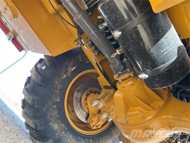 Terramax WZ388 4x4 Backhoe Loader (Unused) Backhoe loaders