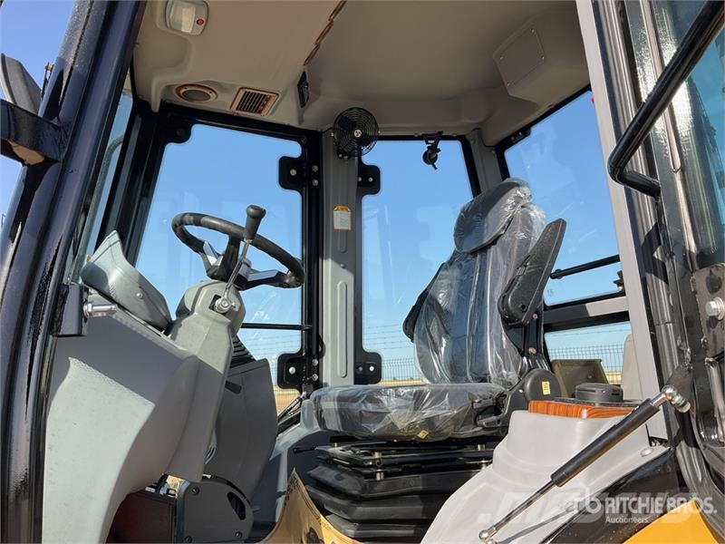 Terramax WZ388 4x4 Backhoe Loader (Unused) Backhoe loaders