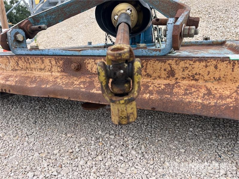  Testas 1554 GVK Girobroyeur Mulcher Attachment Gozdarski mulčerji