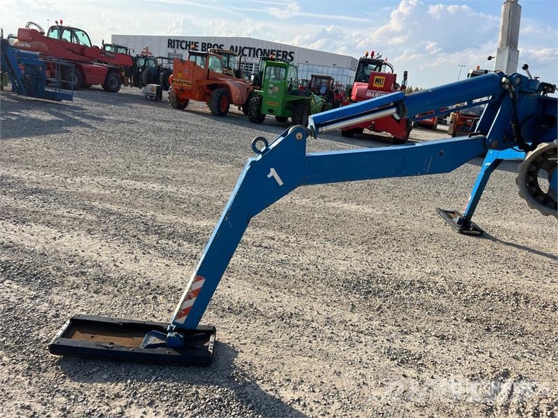 Teupen LEO 36 H Crawler Articulating Boom Lift Zglobne dvižne ploščadi