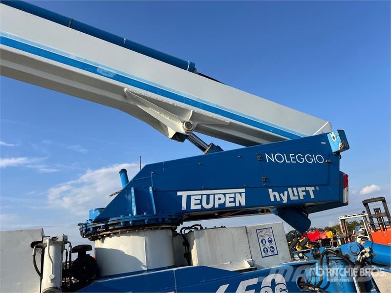 Teupen LEO 36 H Crawler Articulating Boom Lift Zglobne dvižne ploščadi