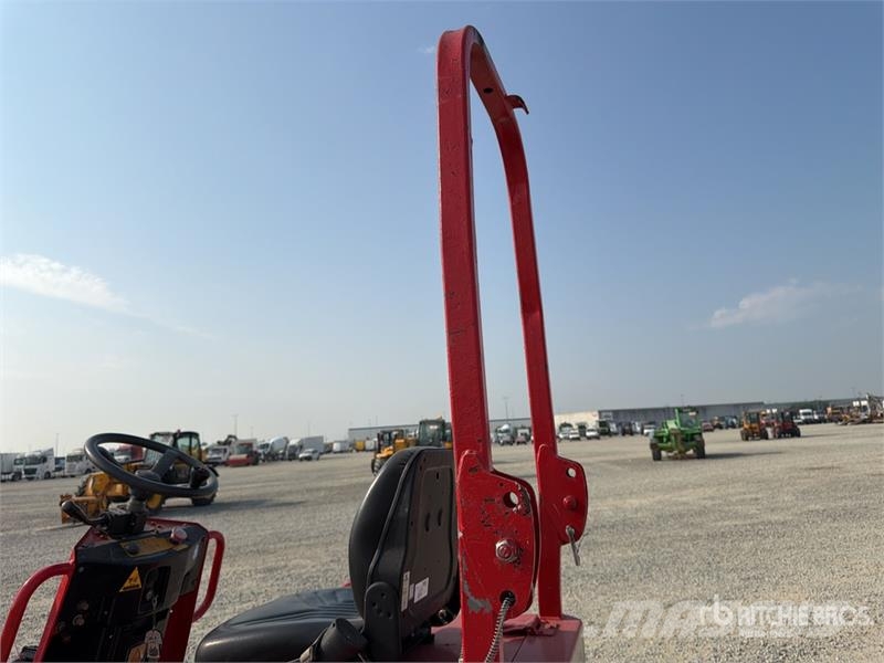 Thwaites MACH201 Vehículos compactos de volteo